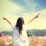 qq风景清新漂亮女头图片