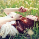 QQ头像女生清新单纯甜美图片