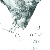 清新唯美的透明水滴头像图片(图46)