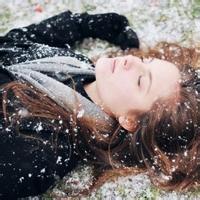 唯美意境雪中气质美女头像图片(图9)