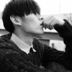 黑白男生冷酷帅气头像图片