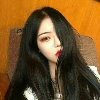 QQ头像暖色系女生