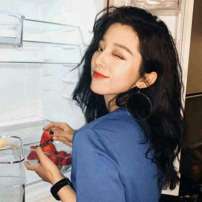 QQ头像社会人女