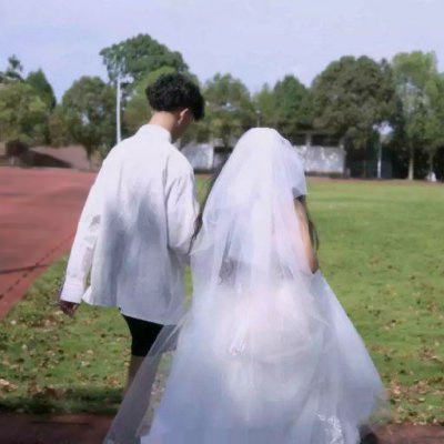 婚纱情头一对两张
