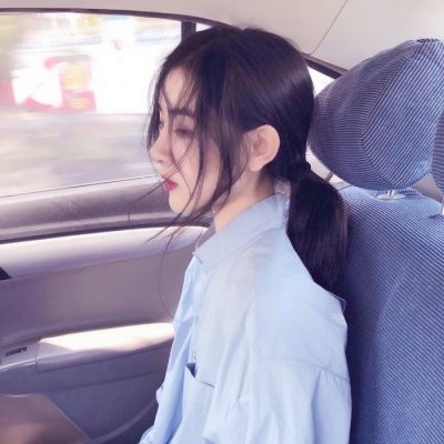QQ头像女生侧面