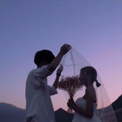 婚纱情头一对两张