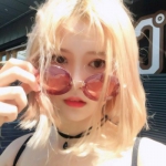 时尚个性美女微信头像图片