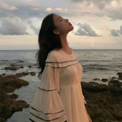 小清新闺蜜女头像