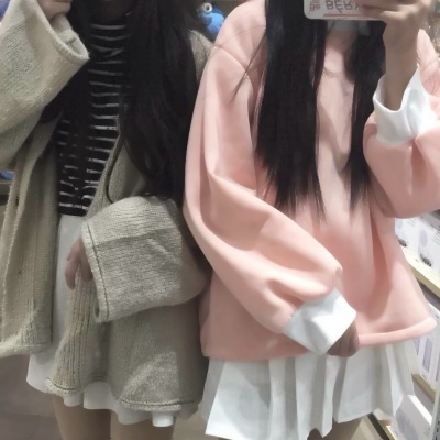 酷的闺蜜二人像
