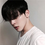 伤感的帅气男头冷酷无情图片