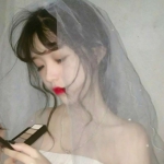 2024很潮很火QQ头像女生图片
