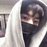 露半边脸男头高清