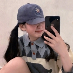 手机控女头高清可爱图片