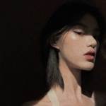 伤心高清优质的女头像丧系真人图片