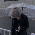 侧身高清伤感的男头真人不露脸图片