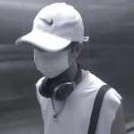 微信真人丧系男生高清头像图片