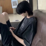 2024很火头像图片男